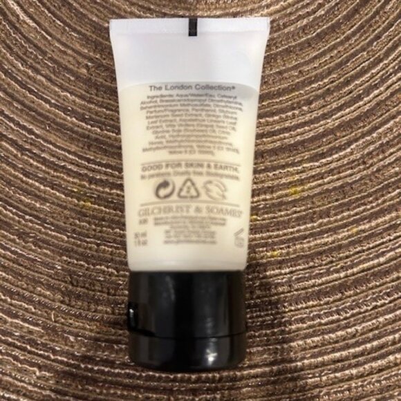 NEW UNOPENED Gilchrist & Soames travel bath set - Picture 7 of 9